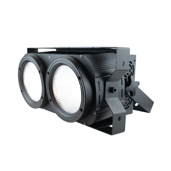 Blinder PL2200 PRO DJ Lighting LED 200W