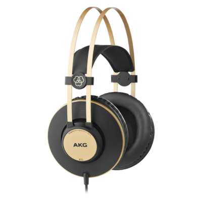 Audífonos de estudio AKG K92 cerrados