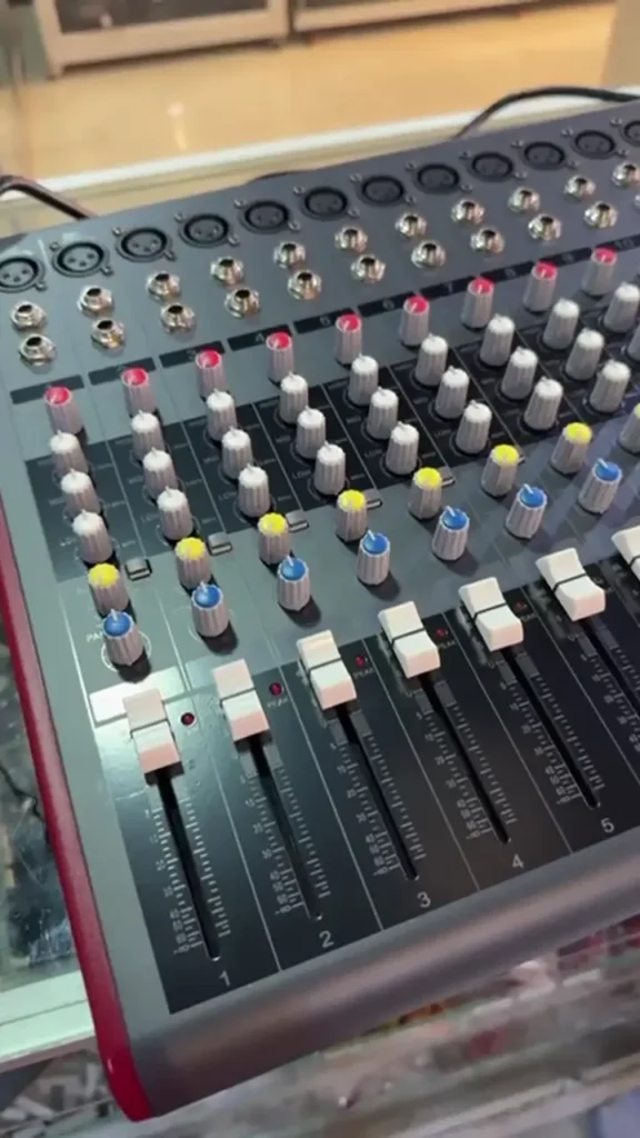 ccm621-ch12-pro-dj